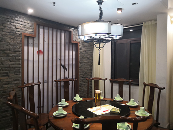 無錫特色餐廳裝修，燈光如何設(shè)計